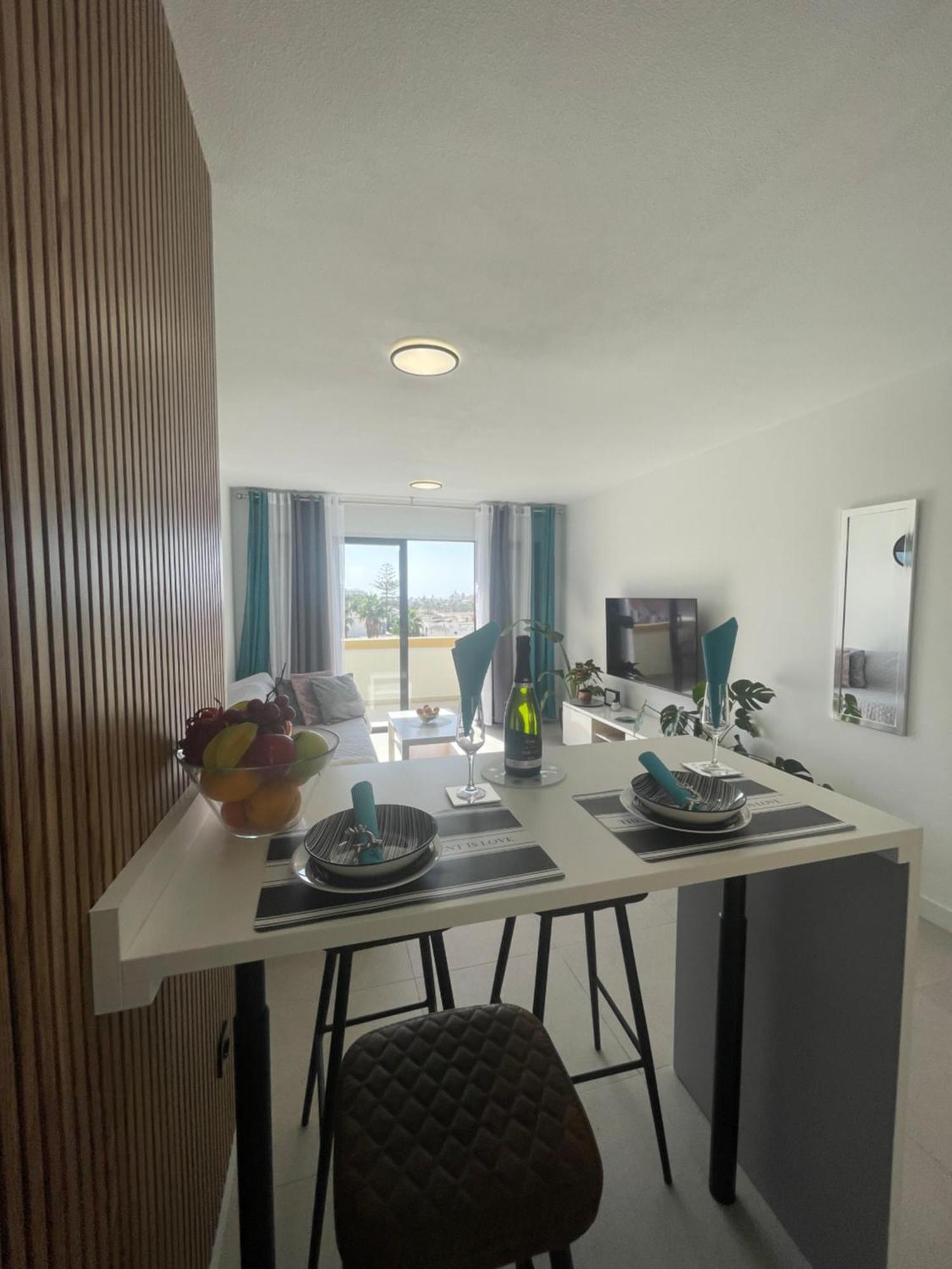 Royal View Apartment - Playa De Las Americas Exteriör bild